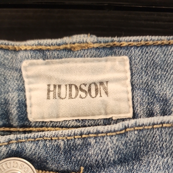 Women's Light Blue Jeans - Picture 2 of 3